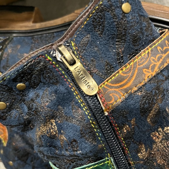 L'ARTISTE BY SPRING STEP Success Navy Boots - Picture 13 of 16